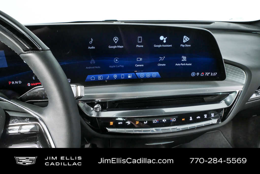 Used 2024 Cadillac Lyriq Sport image 13