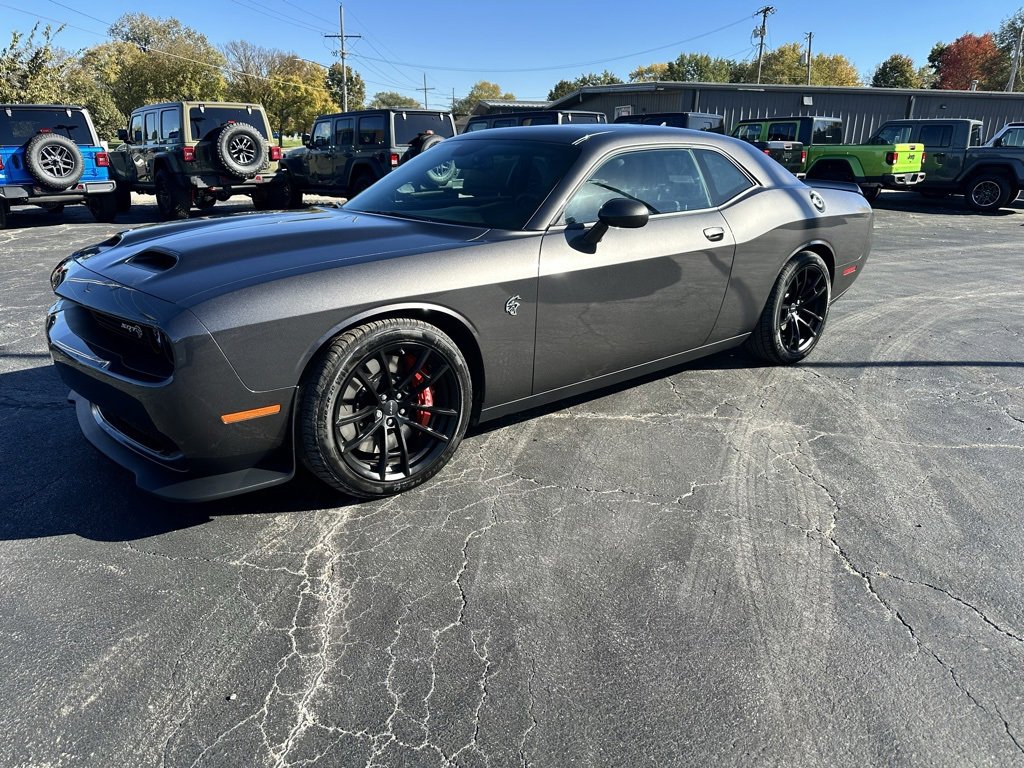 Used 2023 Dodge Challenger SRT Hellcat image 1