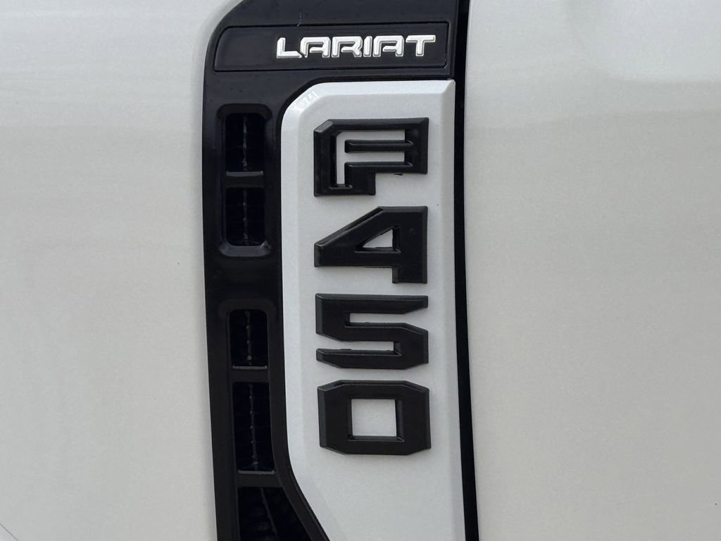 Used 2024 Ford F450 Lariat w/ Lariat Ultimate Package AWD/4WD image 9