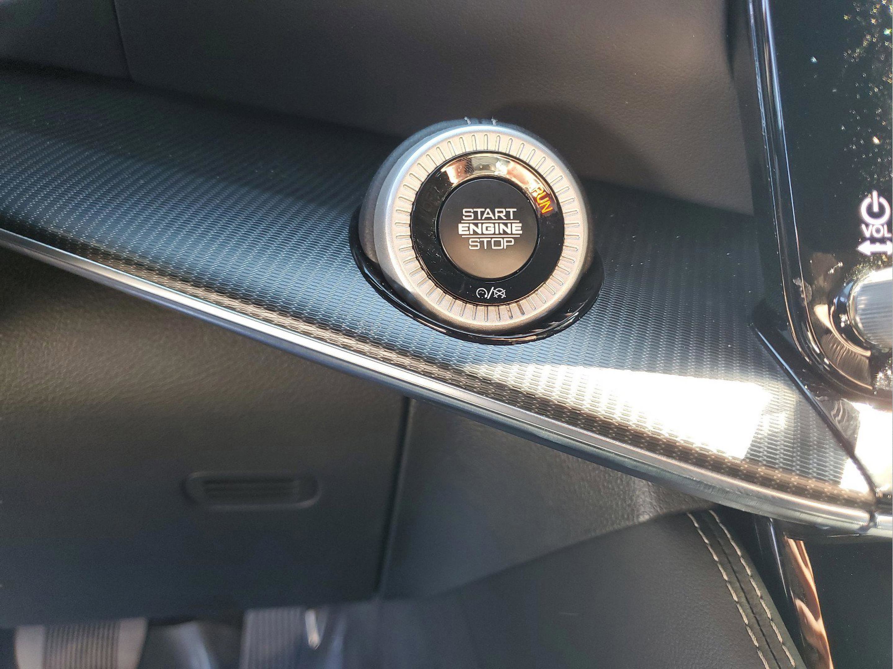 New 2026 Jeep Grand Wagoneer Summit w/ Rear Seat Video Group I image 20