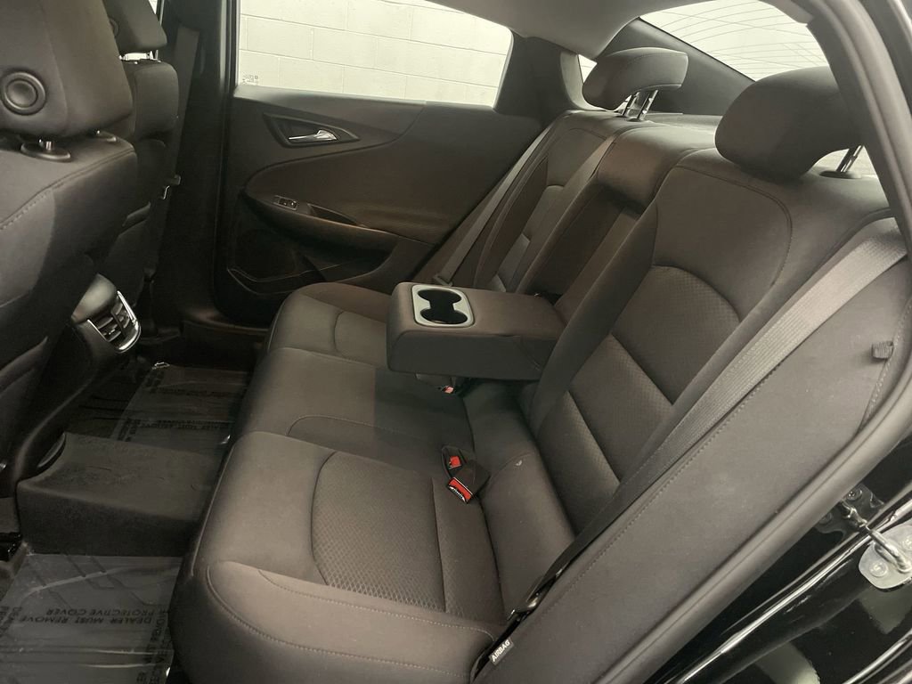 Used 2022 Chevrolet Malibu LT w/ Redline Edition FWD image 18
