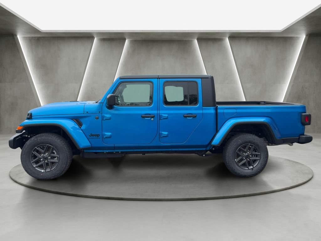 New 2026 Jeep Gladiator Sport AWD/4WD image 4