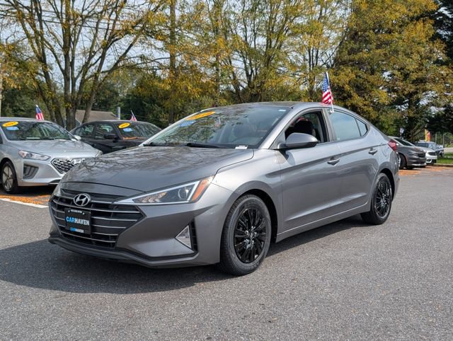 Used 2019 Hyundai Elantra SE w/ Cargo Package