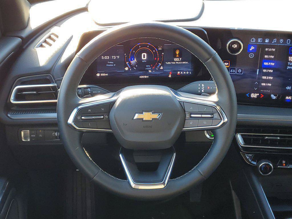 Used 2024 Chevrolet Traverse LT FWD image 26