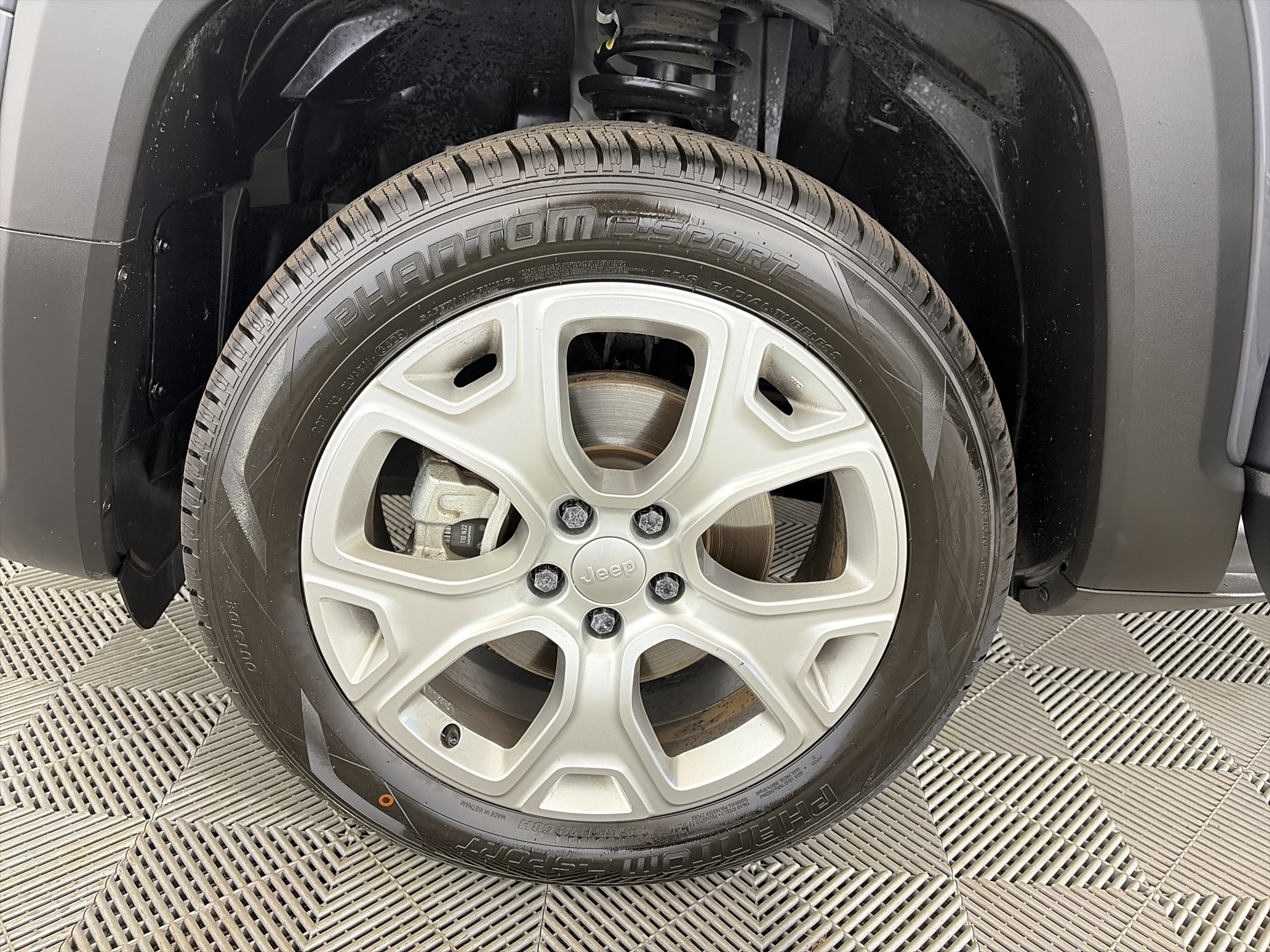 Used 2023 Jeep Renegade Limited w/ Sun/Sound Group image 13