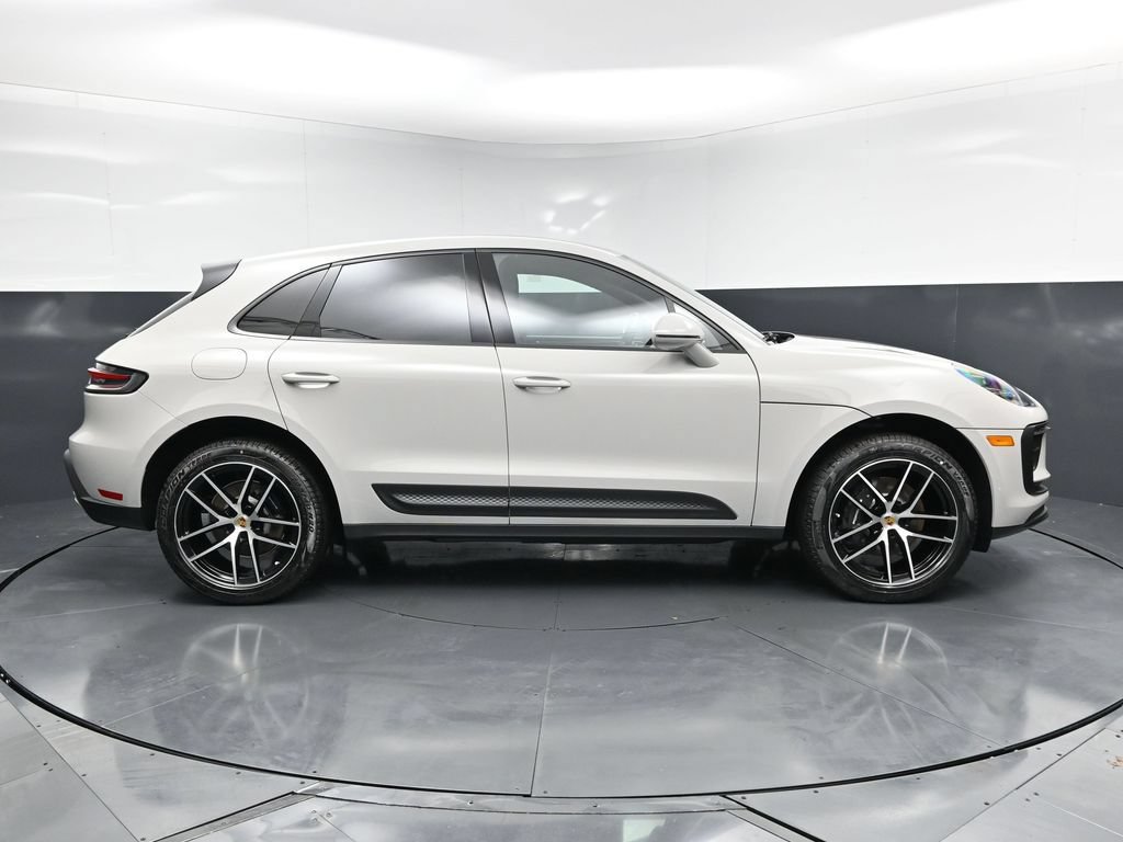 New 2026 Porsche Macan AWD/4WD image 10