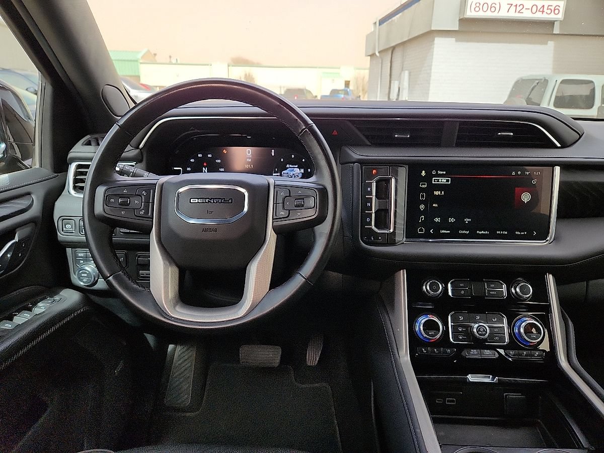 Used 2023 GMC Yukon Denali AWD/4WD image 6