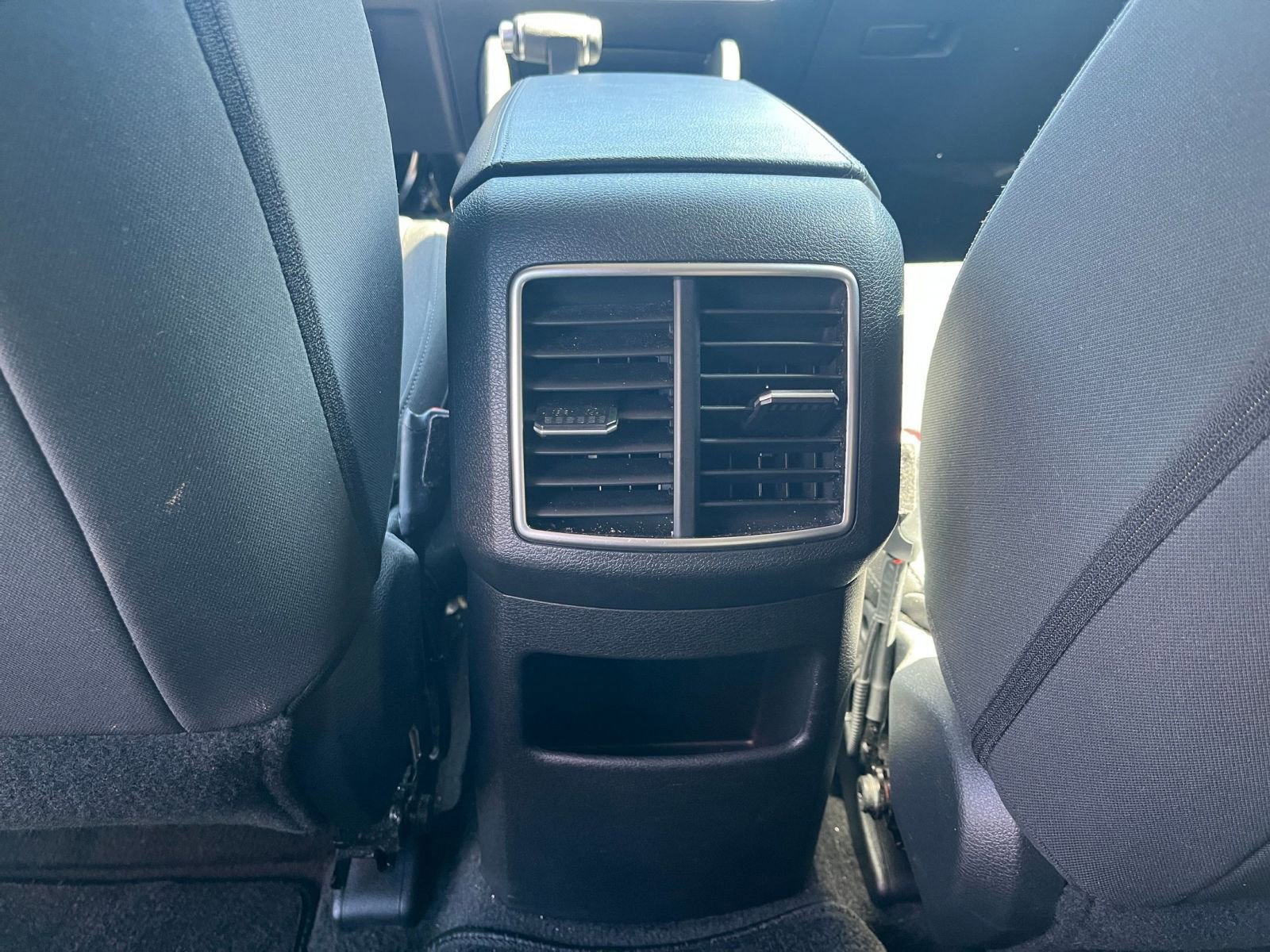 Used 2025 Kia Sportage LX image 22