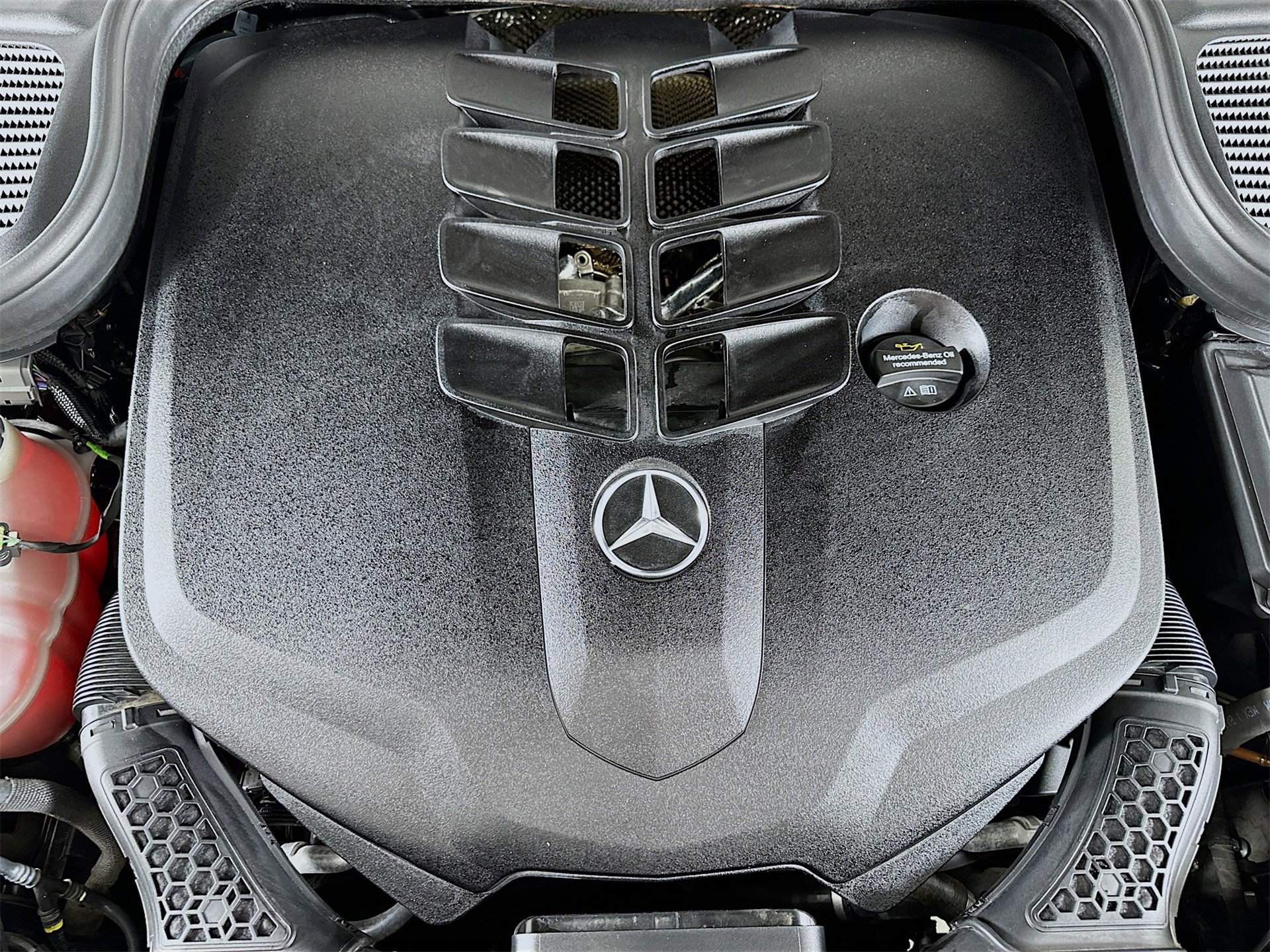 Certified 2021 Mercedes-Benz GLS 580 4MATIC image 33