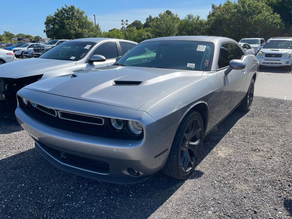 Used 2018 Dodge Challenger SXT Plus RWD image 11