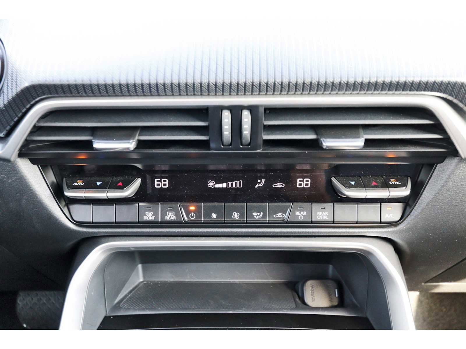 Used 2025 MAZDA CX-90 3.3 Turbo w/ Select Package image 25