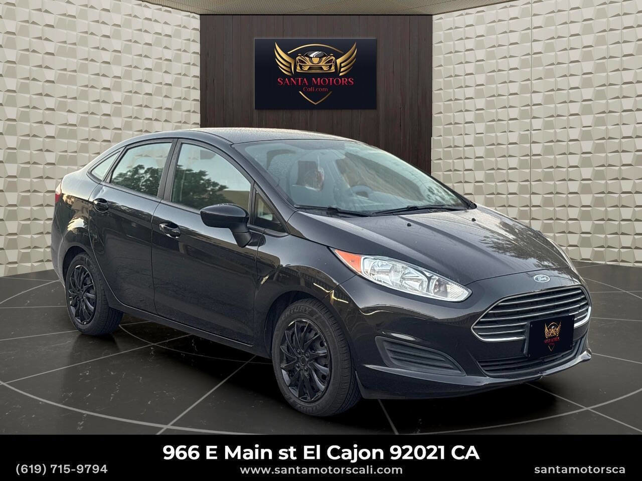 Used 2015 Ford Fiesta S image 2
