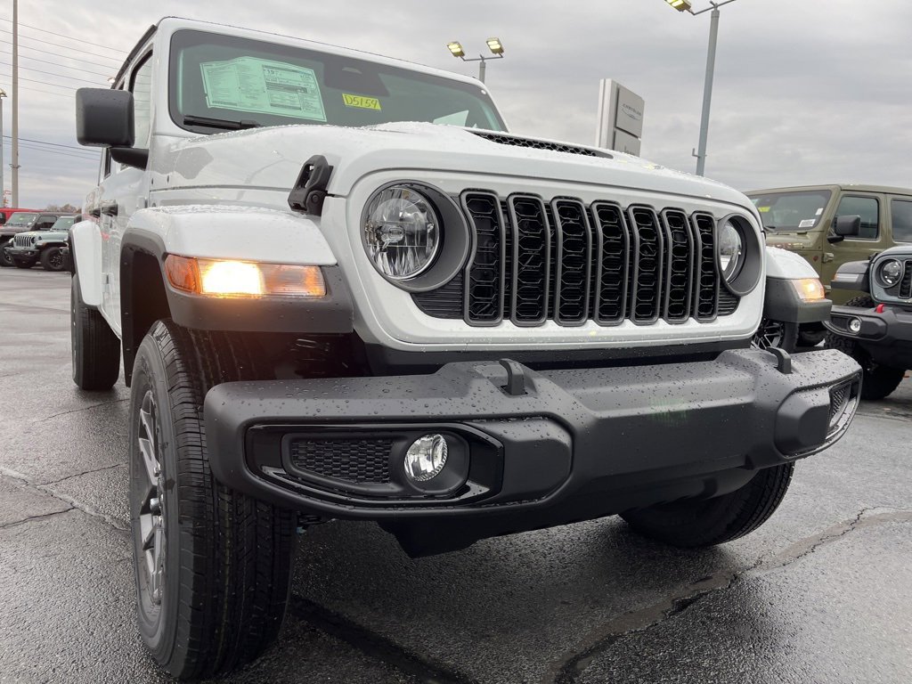 New 2026 Jeep Gladiator Sport AWD/4WD image 54