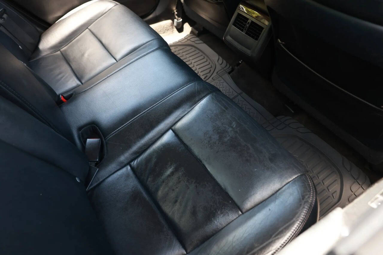 Used 2015 Toyota Avalon XLE FWD image 35
