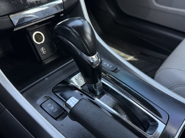 Used 2014 Honda Accord EX-L image 17