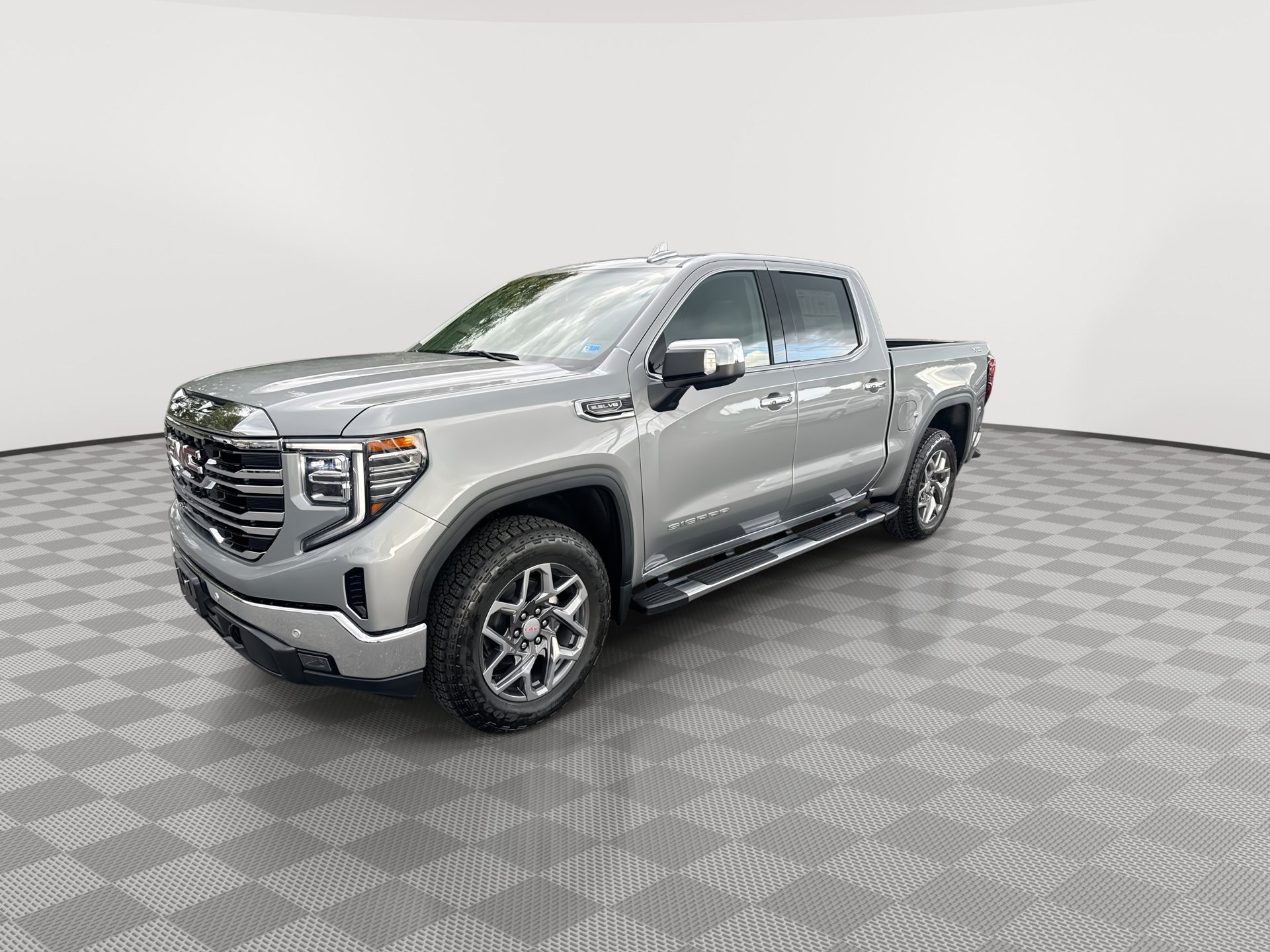 New 2026 GMC Sierra 1500 SLT w/ SLT Premium Plus Package AWD/4WD image 4