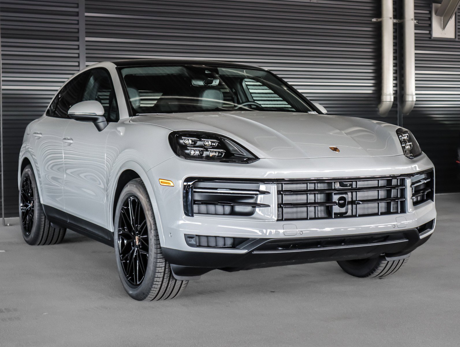 Used 2026 Porsche Cayenne S image 7