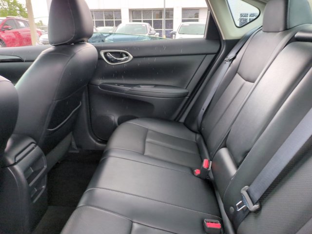 Used 2016 Nissan Sentra SL image 17