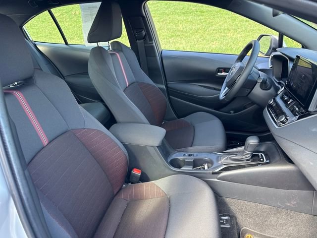 Used 2026 Toyota Corolla SE image 13