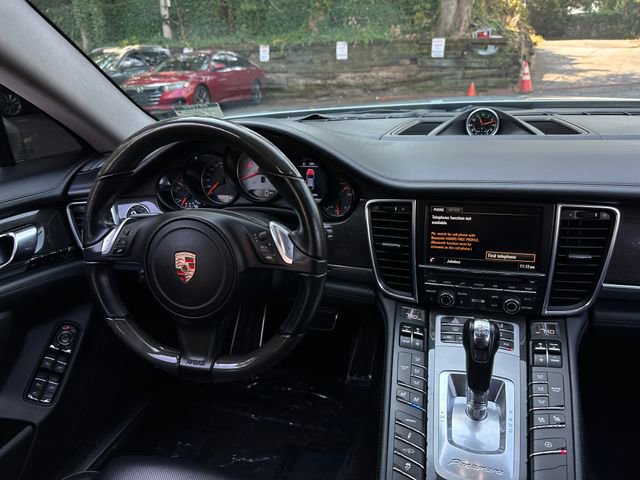 Used 2015 Porsche Panamera 4S image 16