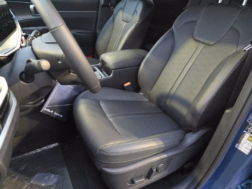 New 2026 Kia Sorento S AWD/4WD image 22