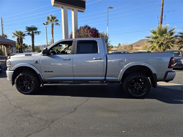 Used 2022 RAM 2500 Laramie w/ Night Edition image 7