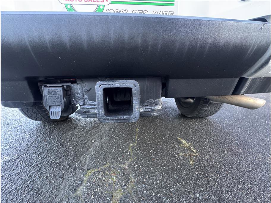 Used 2015 Nissan Armada Platinum image 39