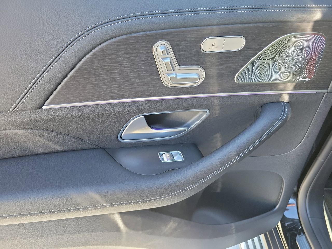 New 2026 Mercedes-Benz GLS 450 GLS 450 image 10