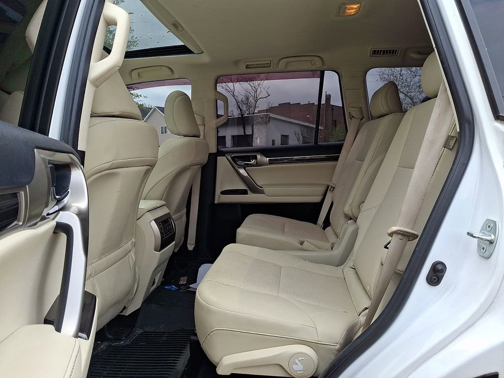 Used 2020 Lexus GX 460 Premium AWD/4WD image 10