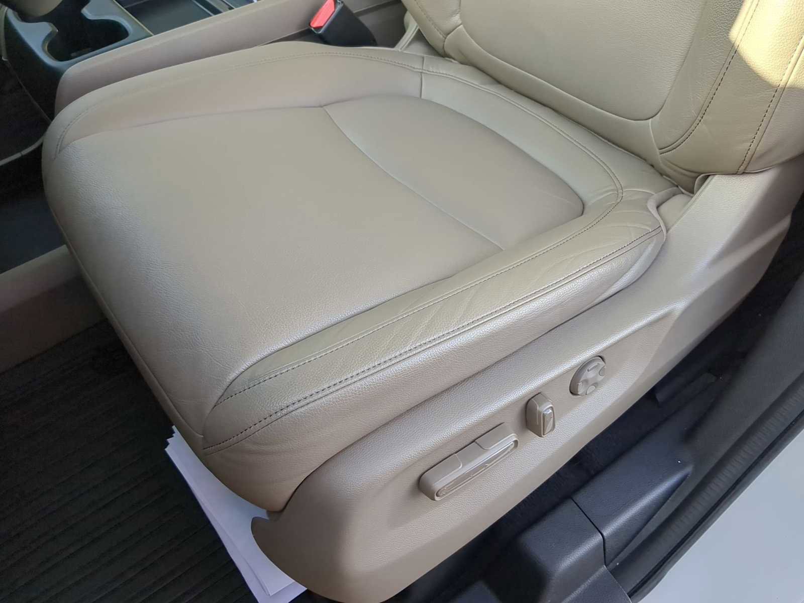 Used 2023 Honda Odyssey EX-L image 13