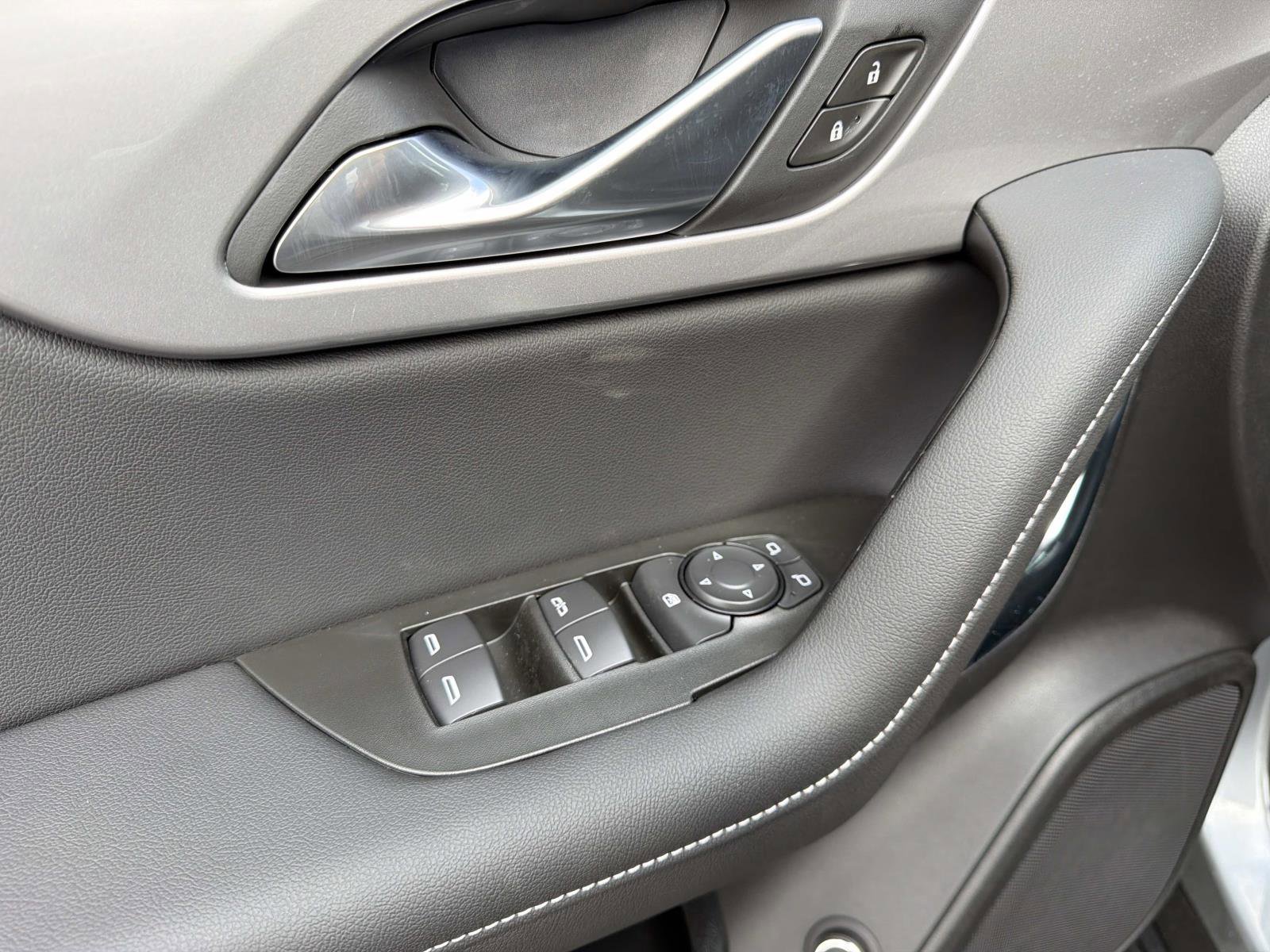 New 2026 Chevrolet Blazer LT w/ Convenience Package image 17