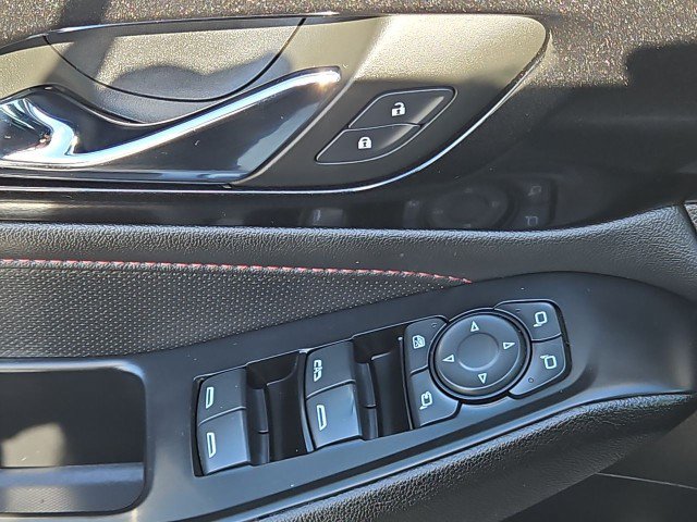 Used 2023 Chevrolet Traverse RS AWD/4WD image 22