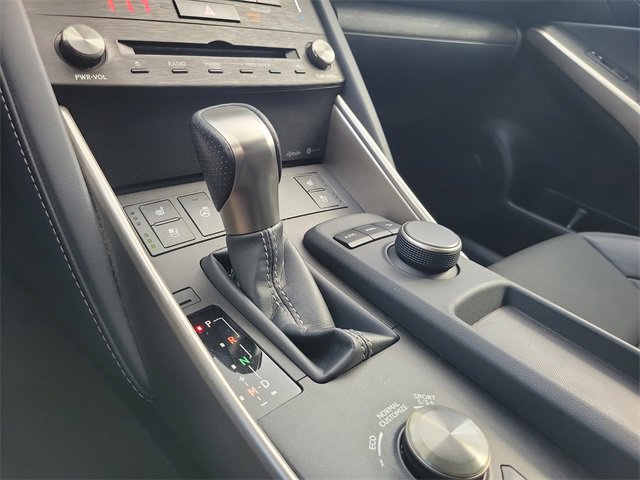 Used 2020 Lexus IS 350 F Sport image 19