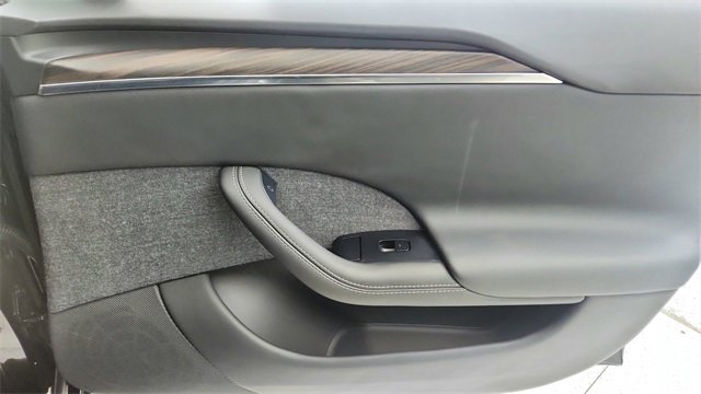 Used 2023 Tesla Model S Standard Range image 22
