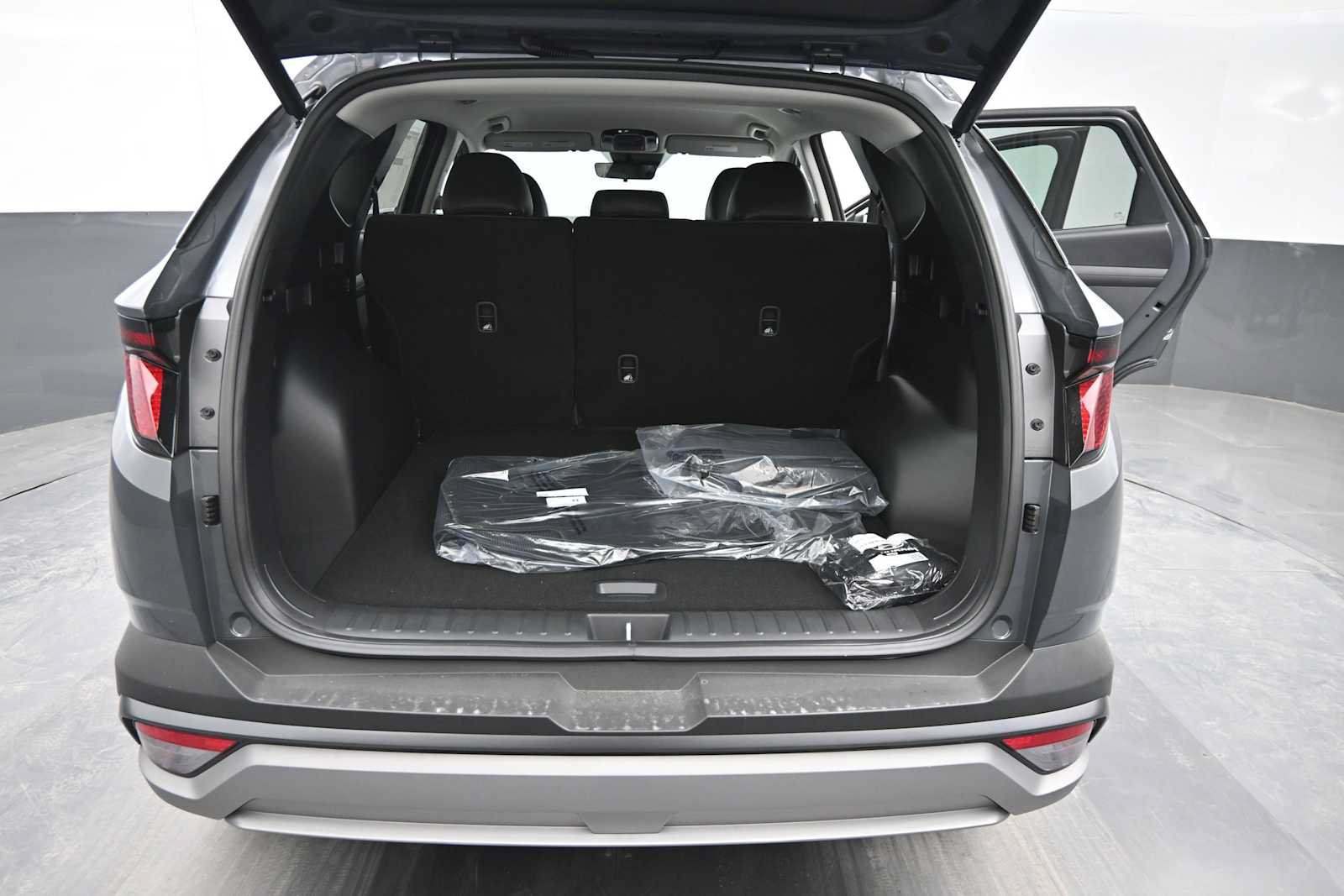 New 2026 Hyundai Tucson SEL Plus AWD/4WD image 13