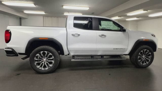 New 2026 GMC Canyon Denali AWD/4WD image 9