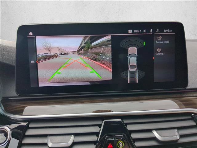 Used 2023 BMW 530i xDrive w/ Premium Package image 16