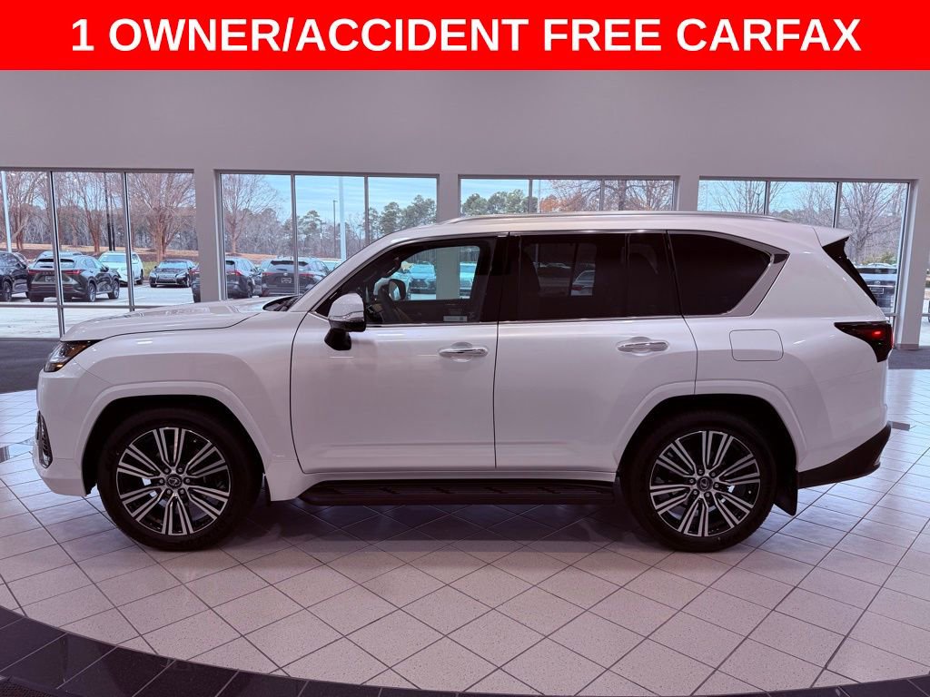 Certified 2026 Lexus LX 600 4WD w/ Luxury Package image 4