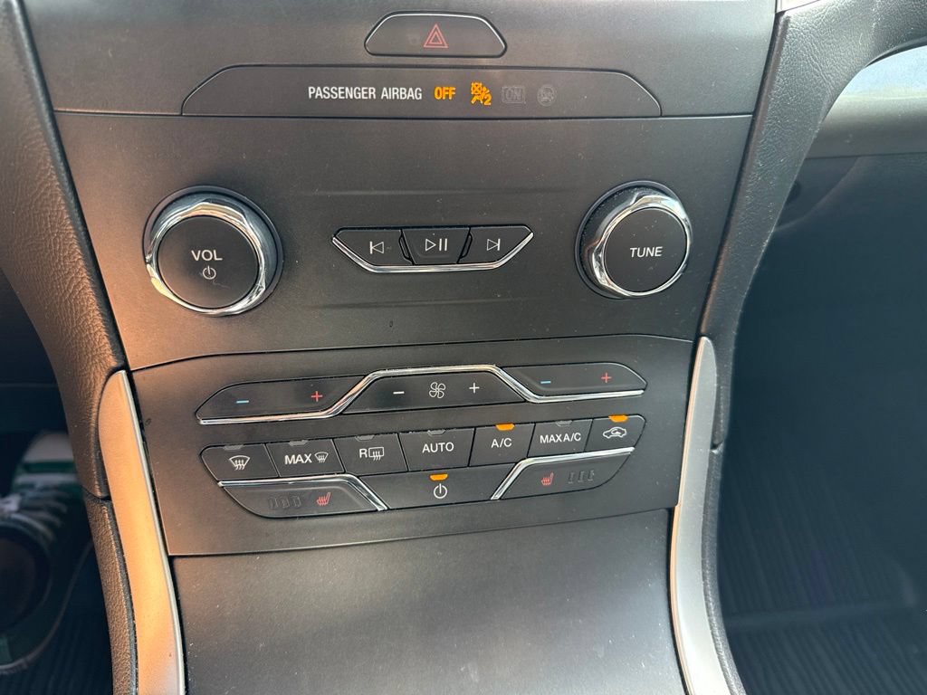 Used 2020 Ford Edge SEL w/ Convenience Package AWD/4WD image 32
