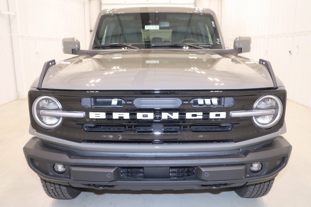 New 2025 Ford Bronco Outer Banks image 3