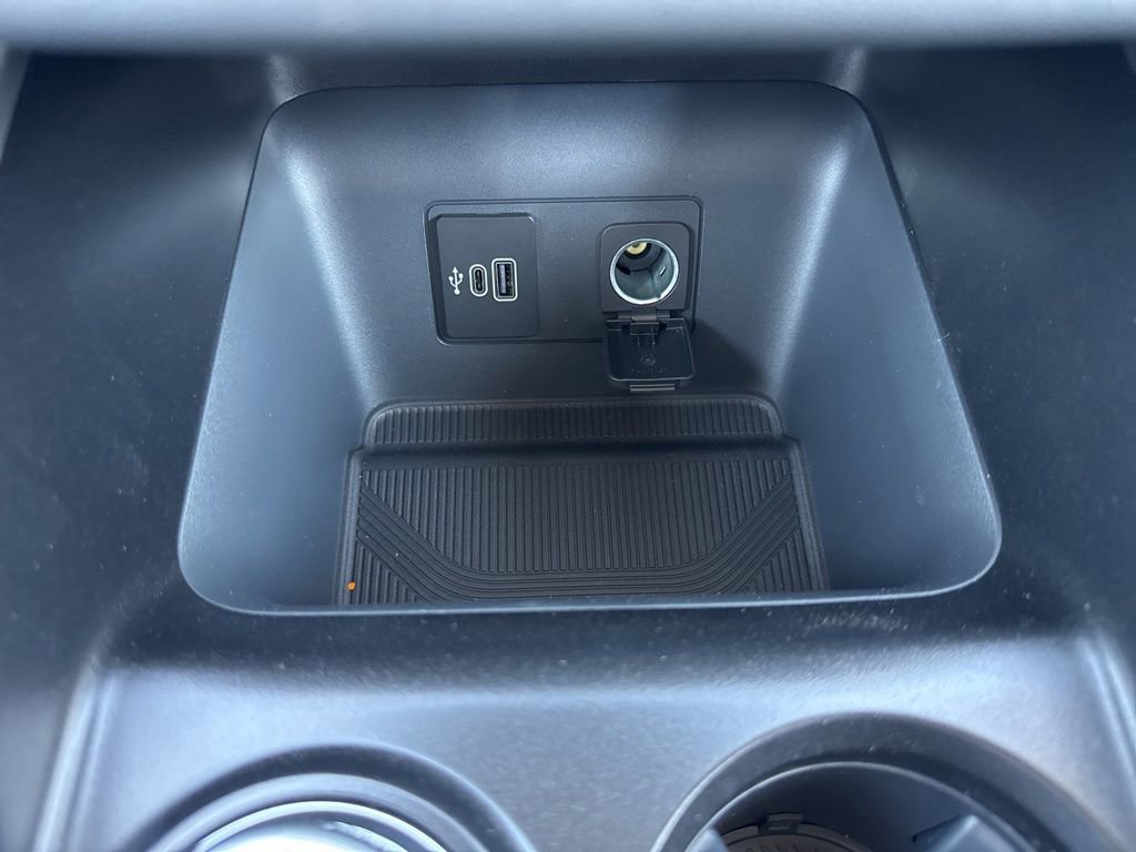 New 2026 Ford Explorer Active w/ Active Comfort Package image 30