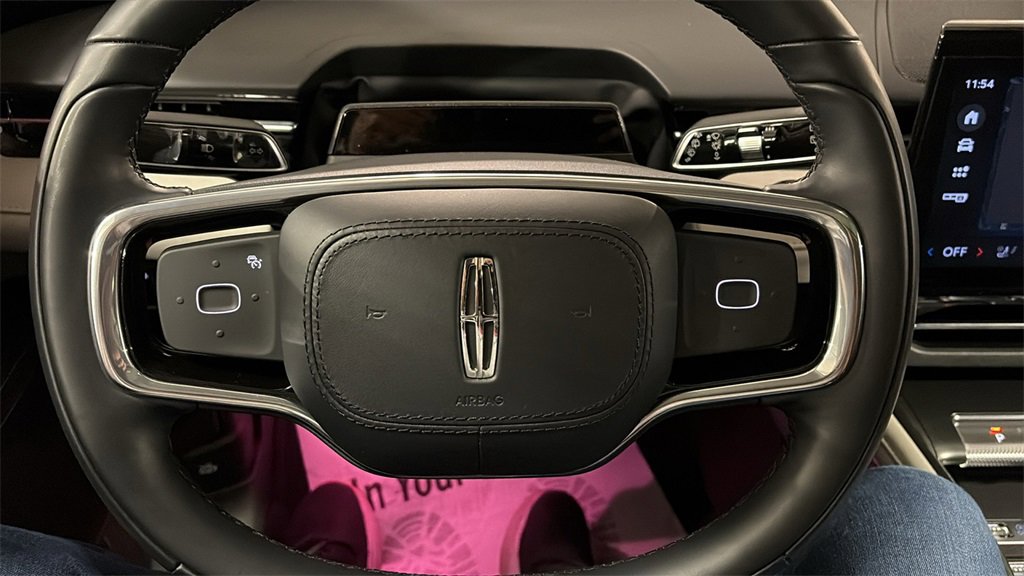 Used 2025 Lincoln Nautilus Premier w/ Equipment Group 102A image 16