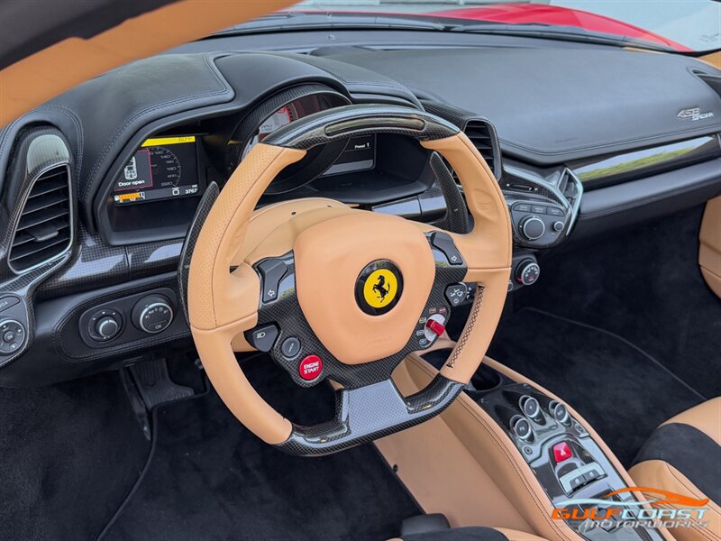 Used 2014 Ferrari 458 Spider RWD image 26