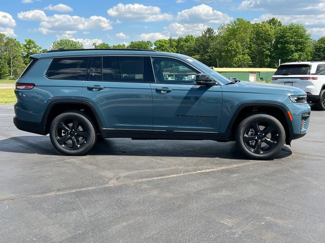New 2026 Jeep Grand Cherokee L Limited w/ Limited Altitude Package AWD/4WD image 51