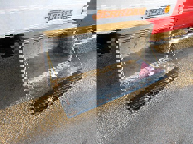 Used 2016 Ford F550 4x4 Regular Cab Super Duty image 58