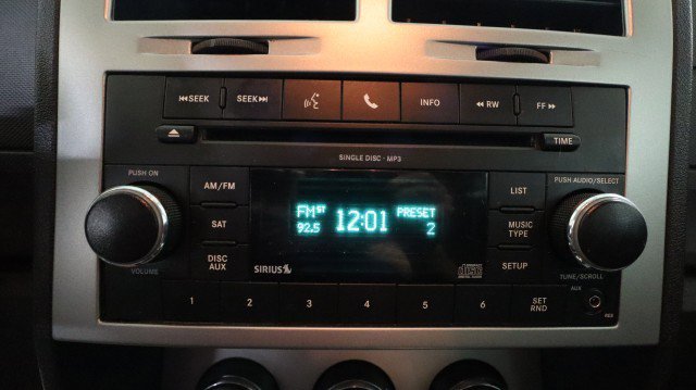 Used 2011 Dodge Nitro Heat image 13