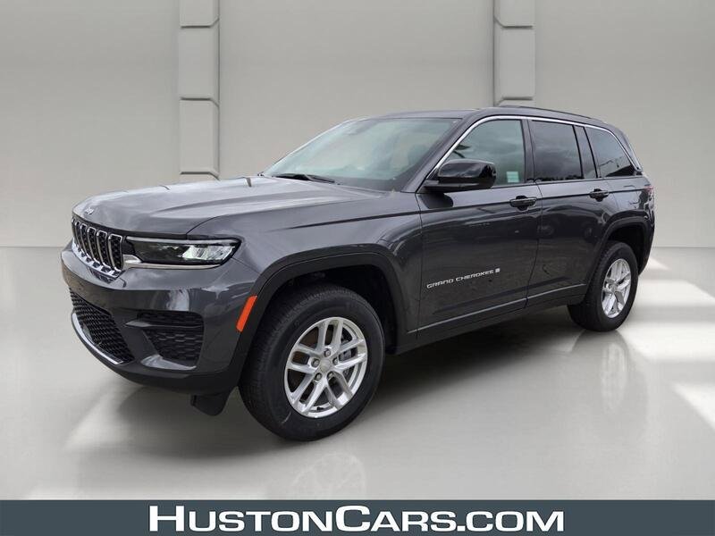 Used 2026 Jeep Grand Cherokee Laredo AWD/4WD video 1