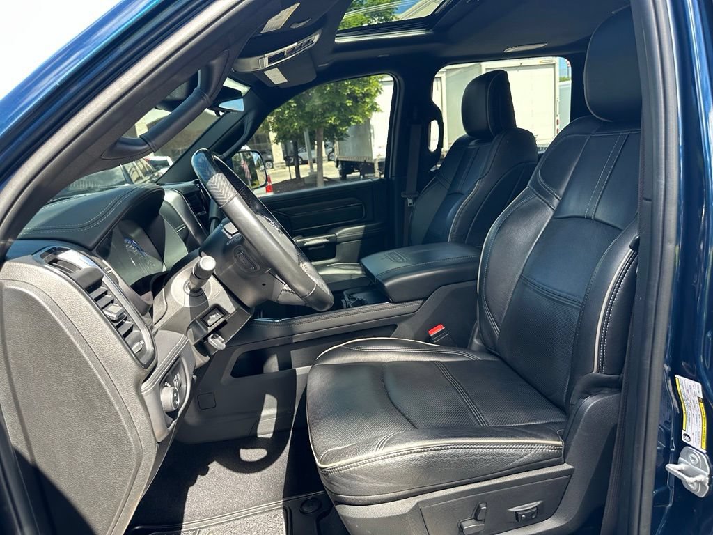 Used 2022 RAM 3500 Limited AWD/4WD image 21