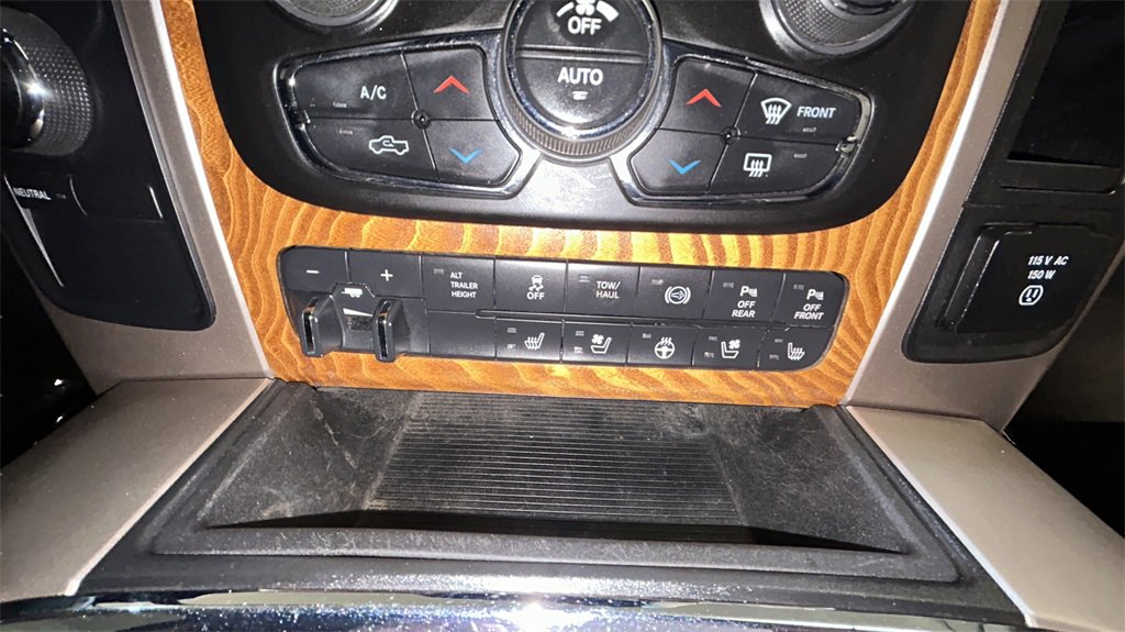 Used 2018 RAM 3500 Laramie Longhorn image 23