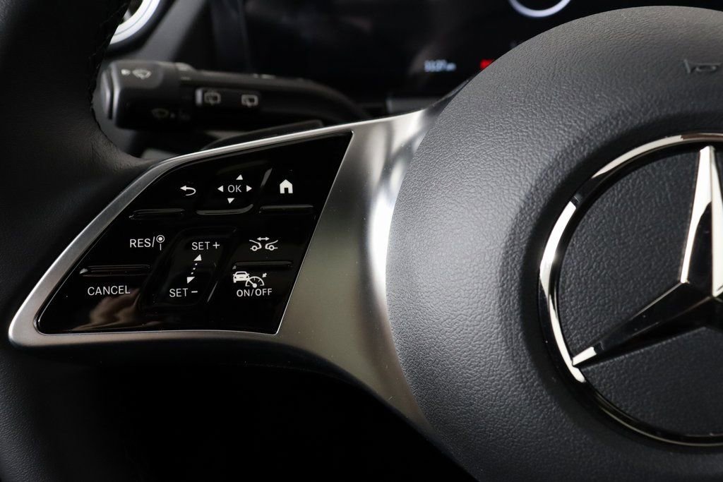 New 2025 Mercedes-Benz GLA 250 4MATIC image 19